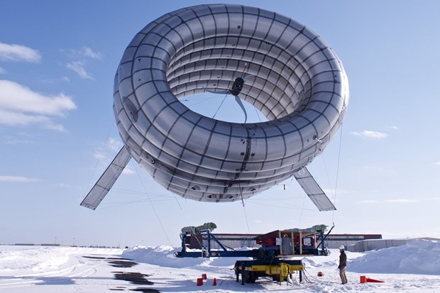 Download Blimp-like inflatable wind turbine tested at high altitude ...