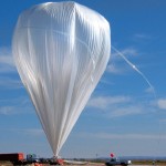 The uppermost part of the BalloonSat project´s balloon is filled with helium sq